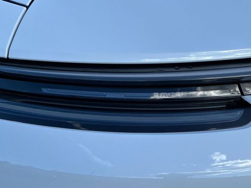 Certified 2022 Porsche 911 Carrera GTS RWD image 41