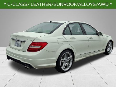 Used 2012 Mercedes-Benz C 300 4MATIC Sedan image 4