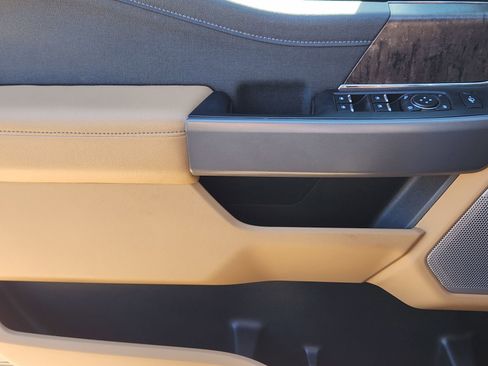 Used 2024 Ford F350 Lariat image 26