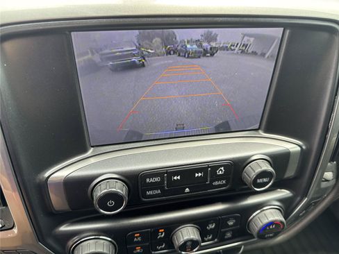 Used 2015 Chevrolet Silverado 2500 LTZ AWD/4WD image 27