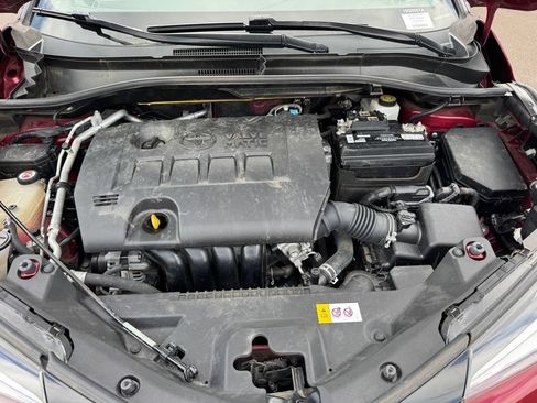 Used 2019 Toyota C-HR LE FWD image 13
