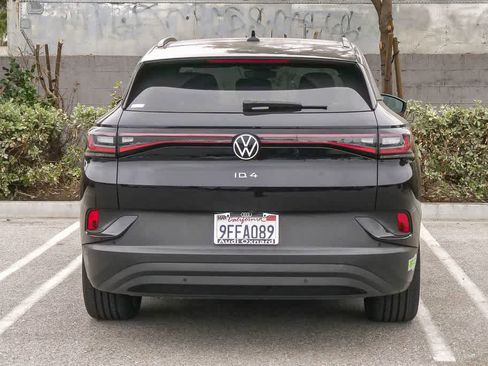 Used 2022 Volkswagen ID.4 Pro S RWD image 8