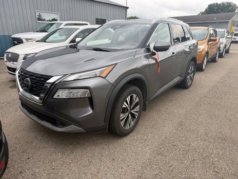 Used 2021 Nissan Rogue SV AWD/4WD image 1