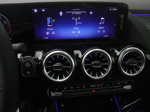 New 2026 Mercedes-Benz GLA 250 image 6