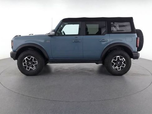 Used 2023 Ford Bronco Outer Banks w/ Sasquatch Package AWD/4WD image 4