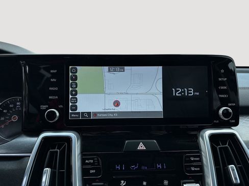 Used 2022 Kia Sorento SX FWD image 16