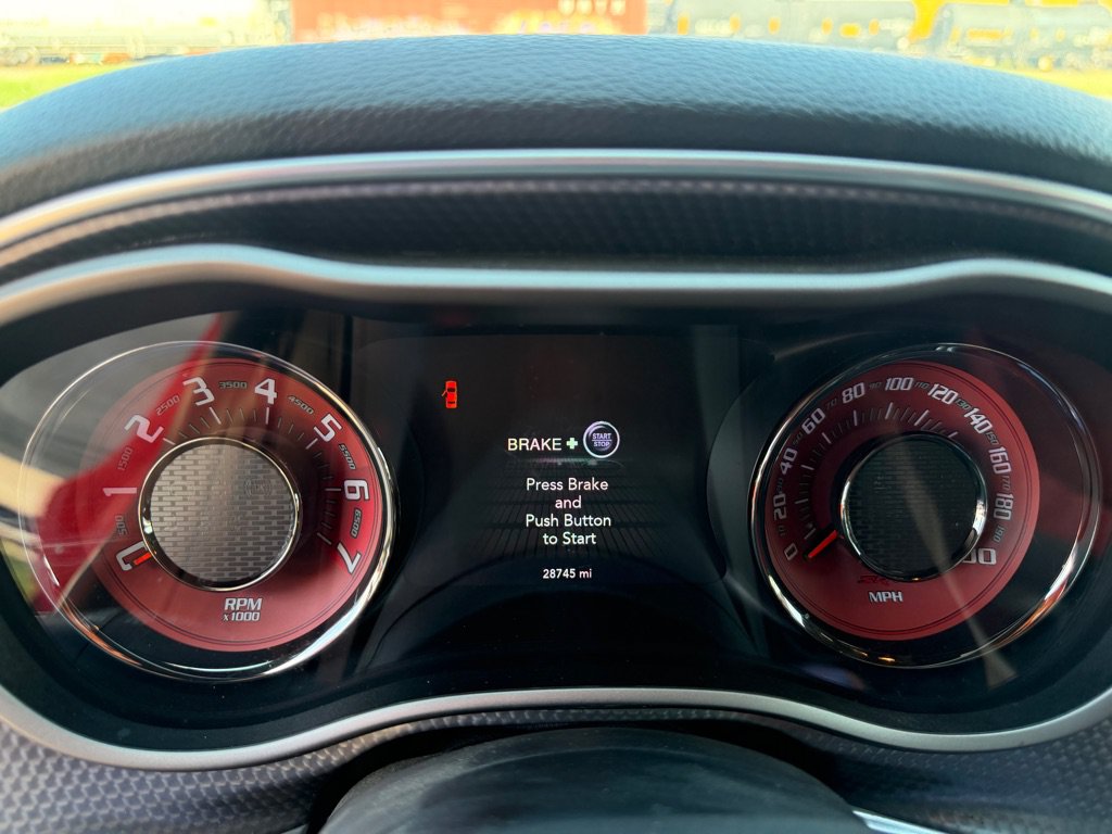 Used 2015 Dodge Challenger SRT Hellcat RWD image 37