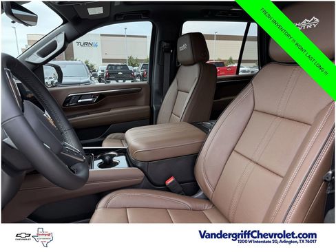 New 2026 Chevrolet Tahoe High Country w/ Sun And Tow Package AWD/4WD image 20