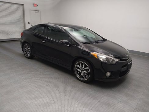 Used 2016 Kia Forte Koup SX w/ SX Premium Package image 11