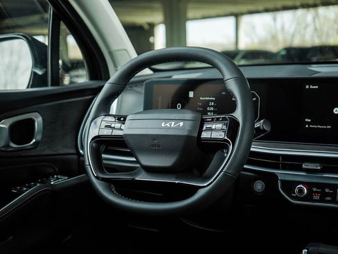 New 2026 Kia Sorento SX AWD/4WD image 17