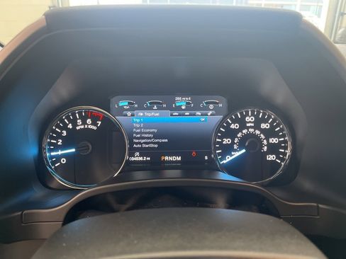 Used 2020 Ford F150 Lariat w/ FX4 Off-Road Package image 17