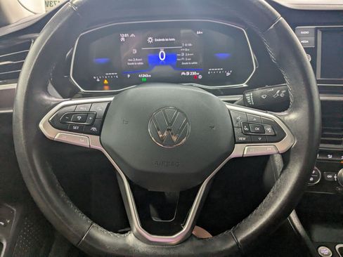 Used 2024 Volkswagen Jetta SE FWD image 13