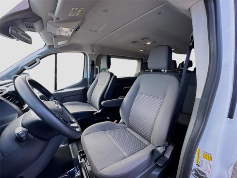 Used 2023 Ford Transit 350 XLT image 17