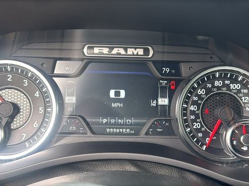Used 2024 RAM 2500 Big Horn w/ Night Edition AWD/4WD image 20