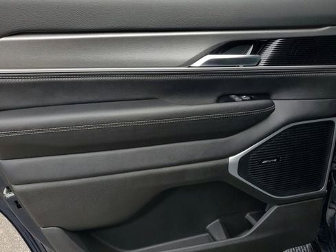 New 2026 Jeep Grand Wagoneer 4WD image 15