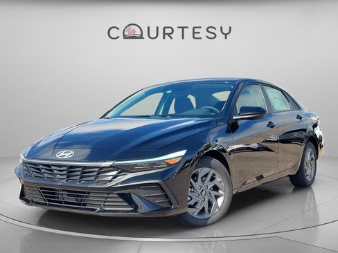 New 2026 Hyundai Elantra Blue image 1