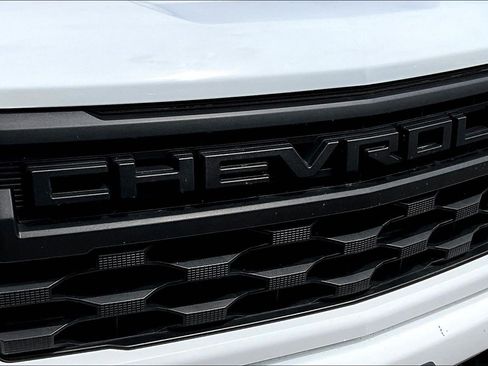 Used 2023 Chevrolet Silverado 1500 Custom AWD/4WD image 24