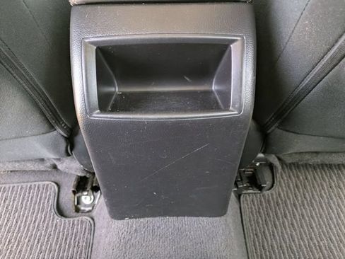 Used 2019 Subaru Outback 2.5i AWD/4WD image 18