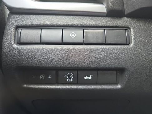 New 2026 Nissan Rogue SV image 10