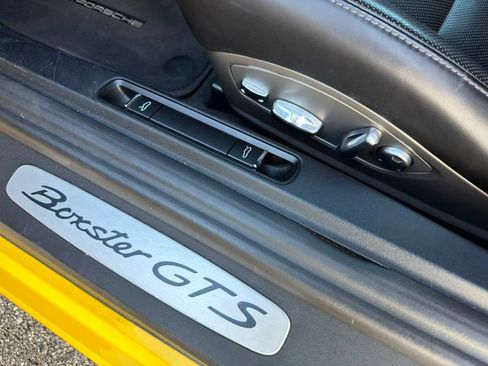 Certified 2019 Porsche 718 Boxster GTS RWD image 6