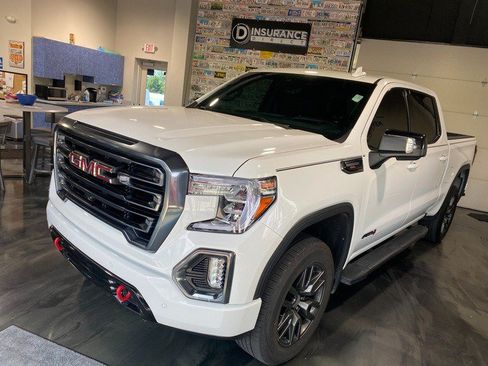 Used 2021 GMC Sierra 1500 AT4 w/ AT4 Value Package AWD/4WD image 5