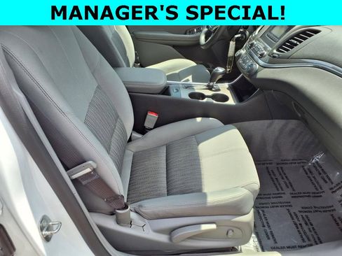 Used 2017 Chevrolet Impala LS image 29