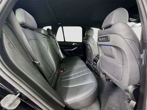 Used 2019 BMW X5 xDrive40i w/ Convenience Package image 28