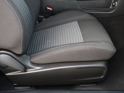 Used 2023 Dodge Challenger SXT w/ Blacktop Package image 15