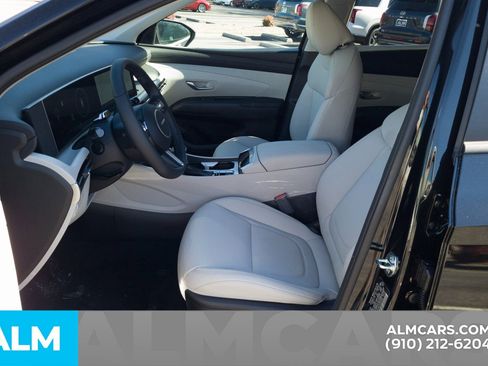 Certified 2025 Hyundai Tucson SEL image 14