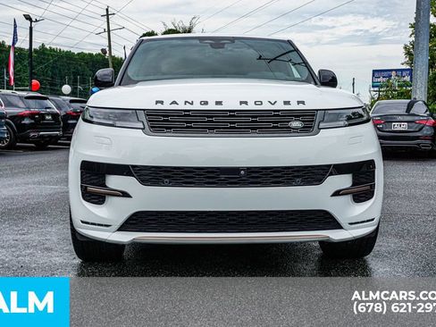 Used 2025 Land Rover Range Rover Sport Dynamic SE AWD/4WD image 9