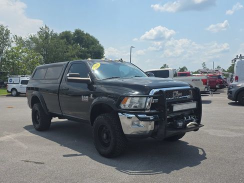 Used 2016 RAM 2500 SLT w/ Popular Equipment Group AWD/4WD image 9