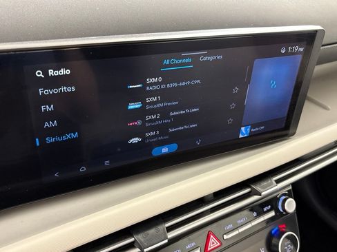 Used 2025 Hyundai Tucson SEL FWD image 36