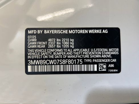 Used 2025 BMW 330i xDrive Sedan w/ Premium Package AWD/4WD image 19