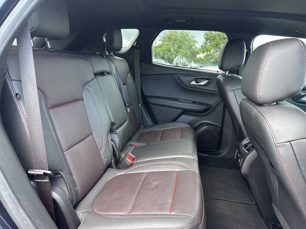 Used 2021 Chevrolet Blazer RS w/ Enhanced Convenience Package FWD image 27