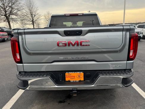 Used 2025 GMC Sierra 1500 SLT image 4