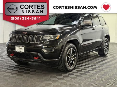Used 2021 Jeep Grand Cherokee Trailhawk w/ Trailhawk Luxury Group image 1