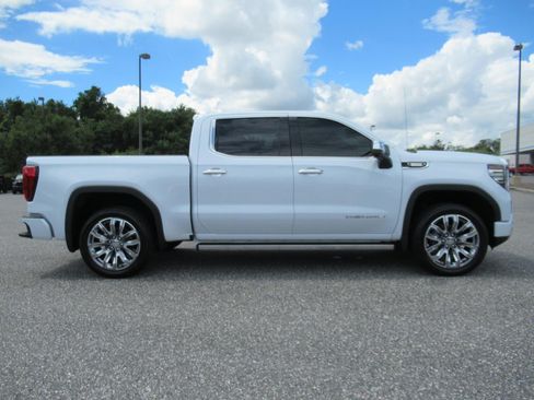Used 2026 GMC Sierra 1500 Denali AWD/4WD image 2