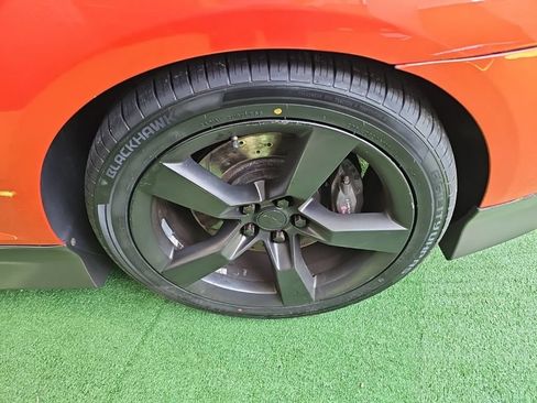 Used 2010 Chevrolet Camaro SS w/ LPO, Ground Effects Package RWD image 24