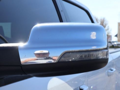 Used 2025 RAM 1500 Laramie image 3