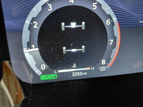 Used 2025 Toyota 4Runner Trailhunter image 26