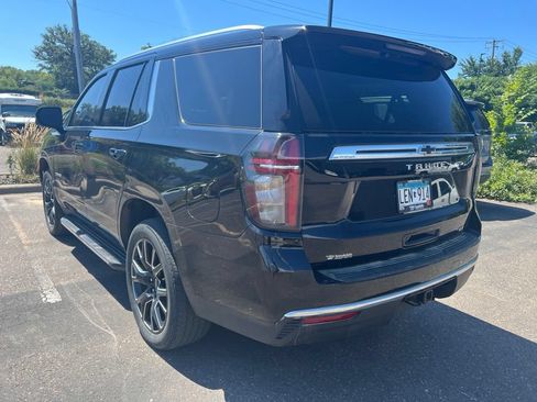 Used 2023 Chevrolet Tahoe LT w/ LT Signature Package AWD/4WD image 4