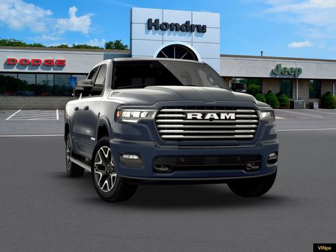 New 2026 RAM 1500 Laramie w/ Laramie Preferred Package AWD/4WD image 15