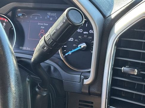 Used 2019 Ford F350 Lariat w/ Lariat Value Package image 17