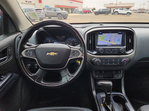 Used 2017 Chevrolet Colorado Z71 image 12