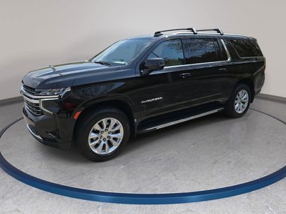 Used 2022 Chevrolet Suburban LT w/ Luxury Package