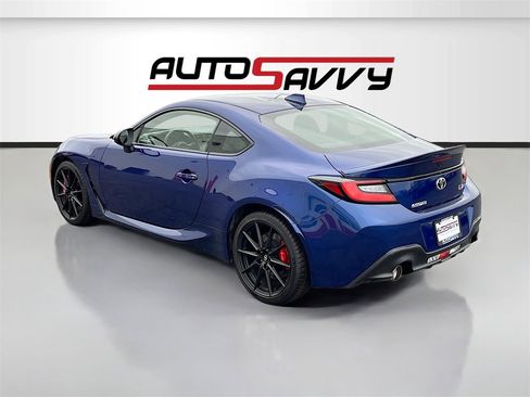 Used 2024 Toyota GR86 Premium image 5