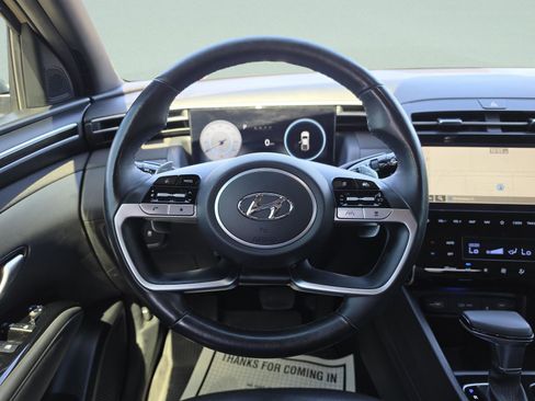 Used 2023 Hyundai Santa Cruz Limited AWD/4WD image 16