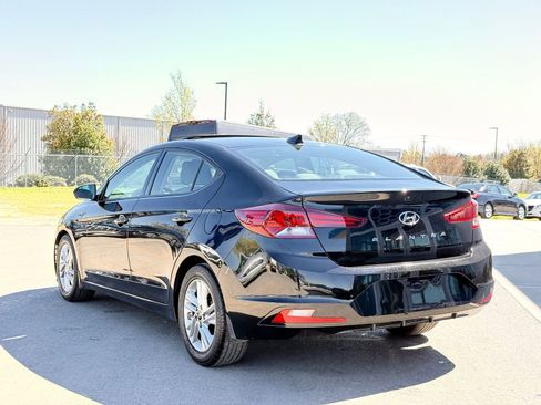 Used 2020 Hyundai Elantra Value Edition w/ Winter Weather Package image 10