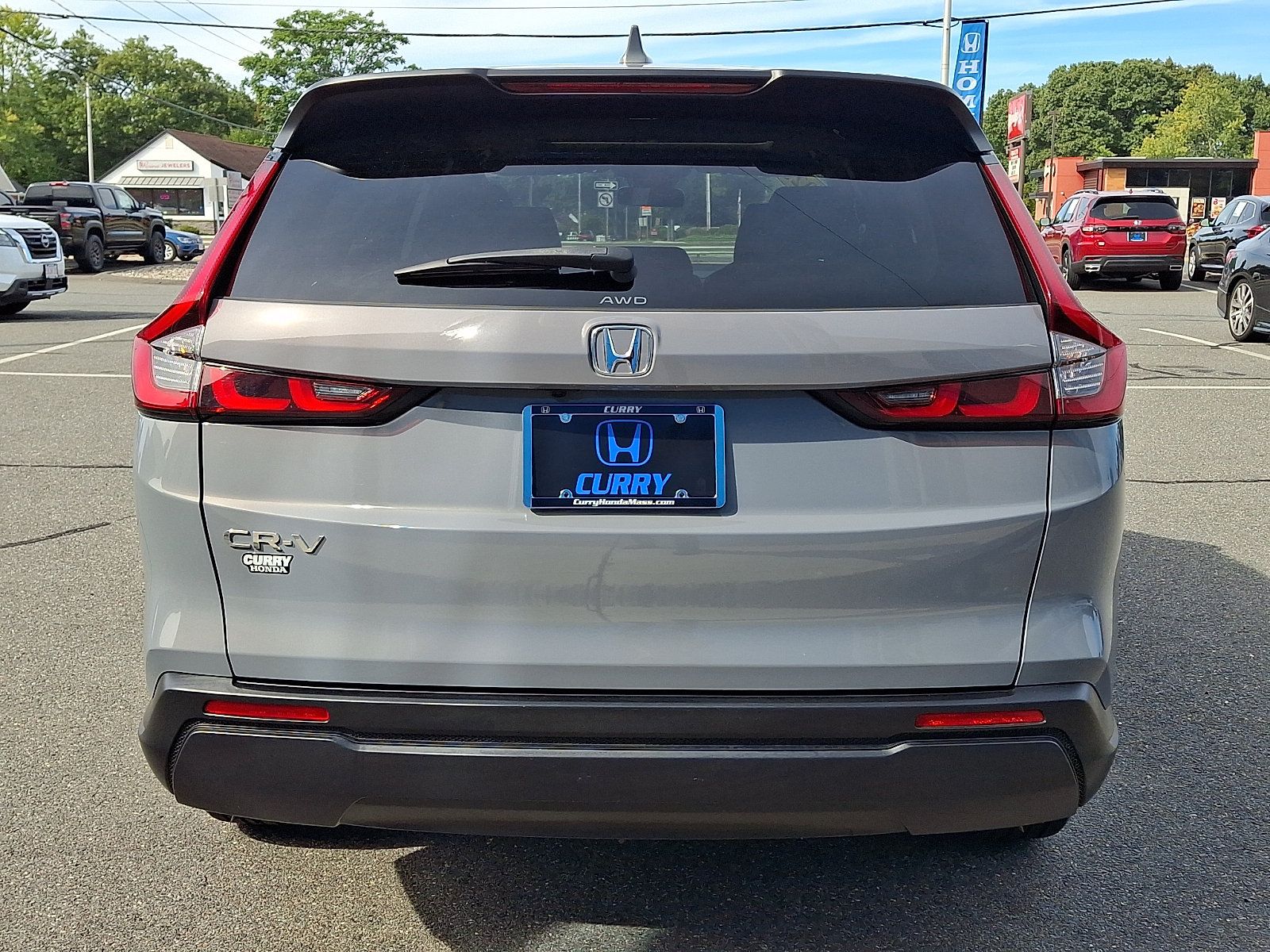 Used 2023 Honda CR-V EX image 5
