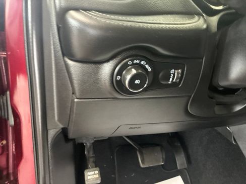 Used 2021 Dodge Durango GT AWD/4WD image 14